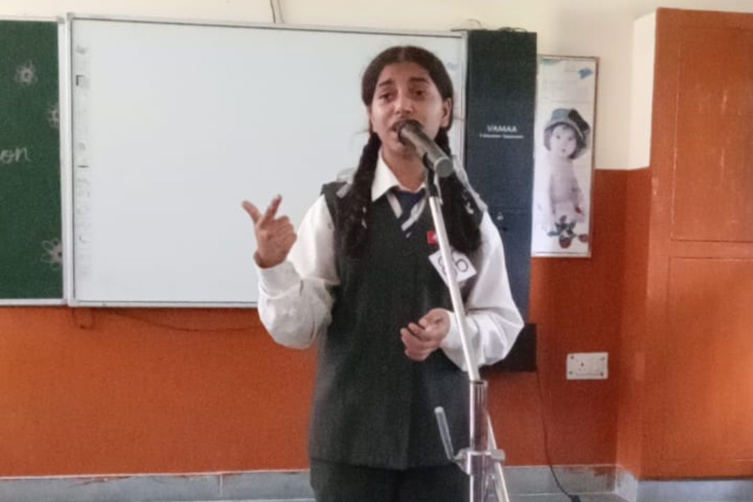  English Elocution participant's photos 2025